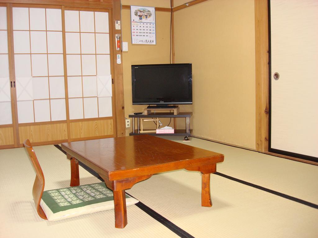 Shukubo Kanbayashi Katsukane Tsuruoka Buitenkant foto
